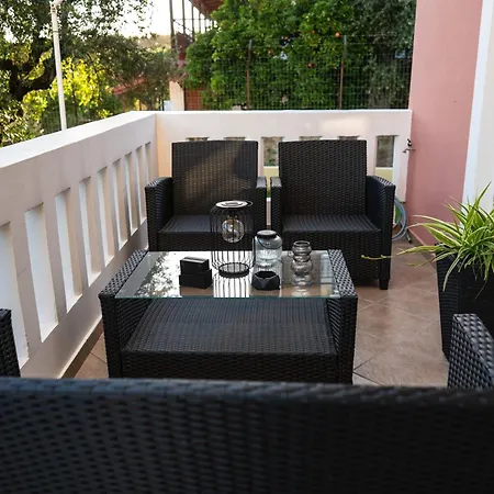 τα ανετα διαμμερισματα του λεκα α2 Zaharo